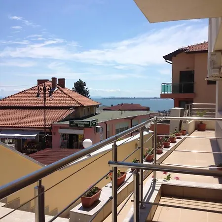 Affittacamere Seaside In The Center Of *